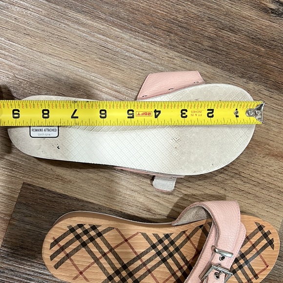 Burberry pink wooden print slides - Picture 9 of 10